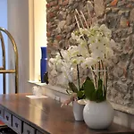 Ponti&ponti Szálloda Angera