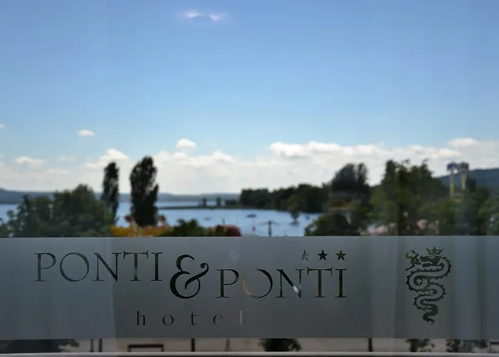 Hotel Ponti Angera